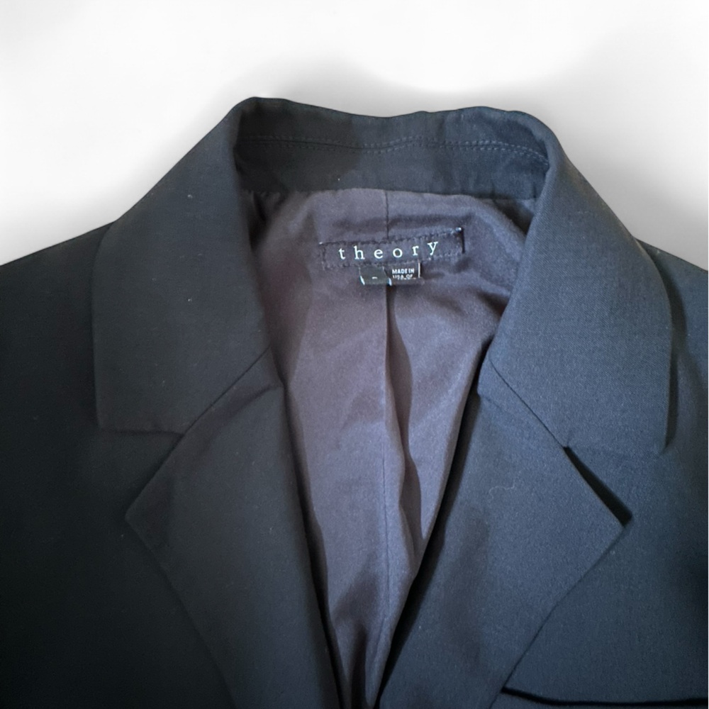 Theory Black Blazer size 0 (imperfect) - Picture 2 of 4